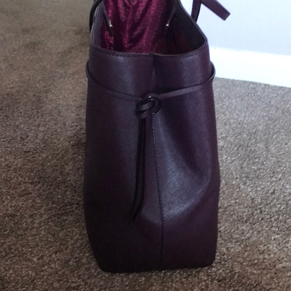 Kate Spade tote bag. - Picture 4 of 7